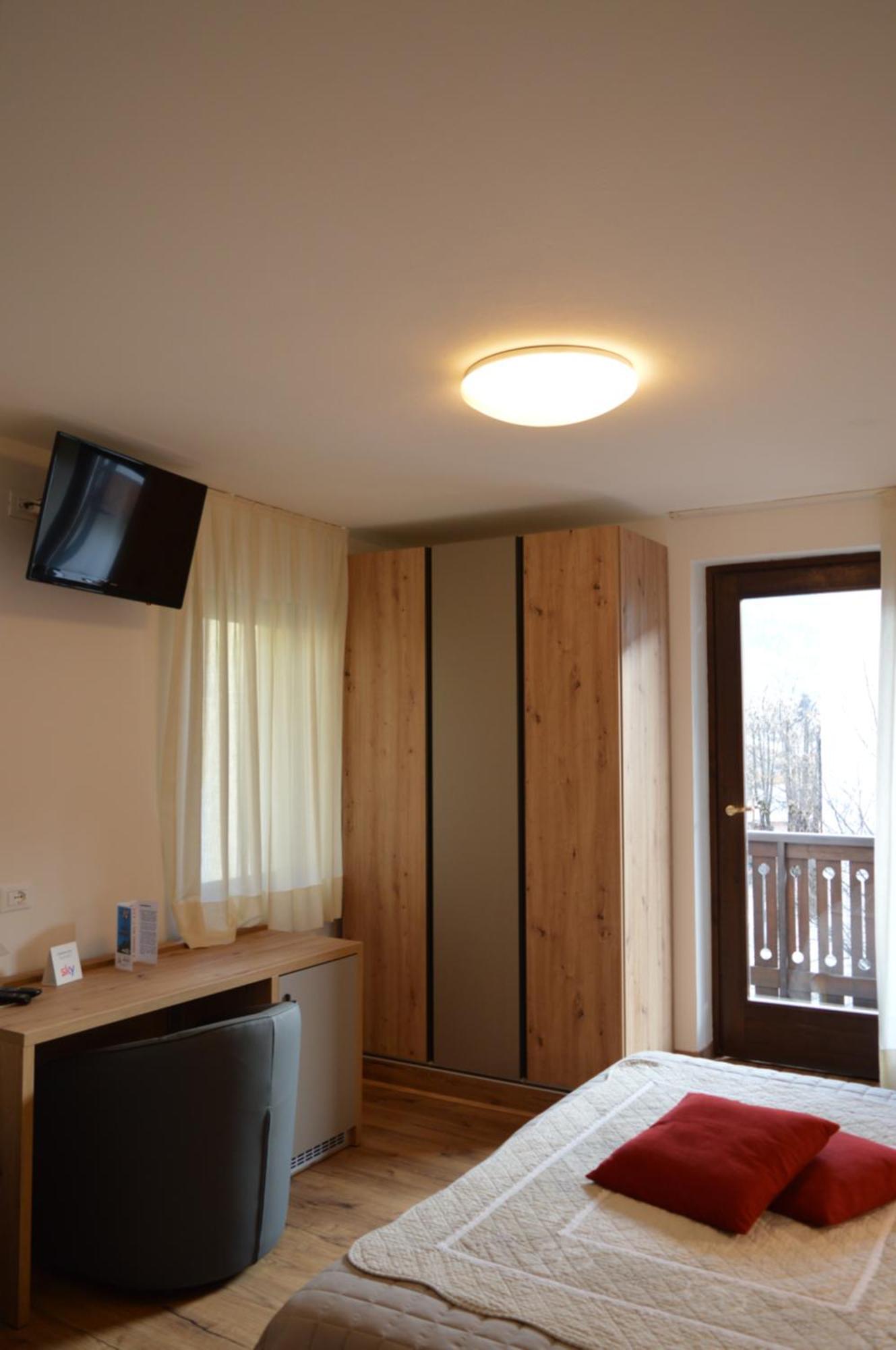 Hotel Wanda Pinzolo Exterior photo